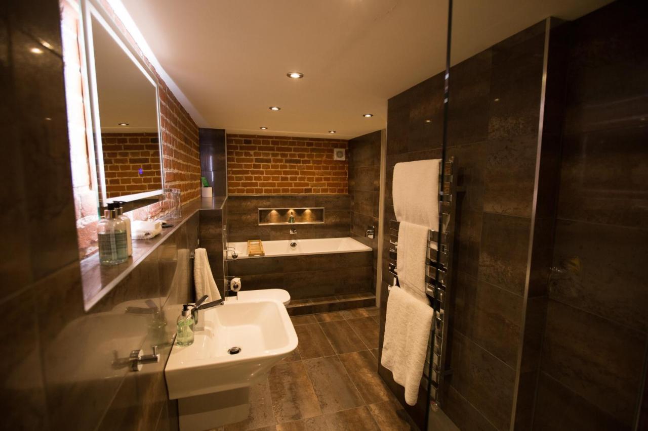 Channels Retreat Chelmsford Ngoại thất bức ảnh